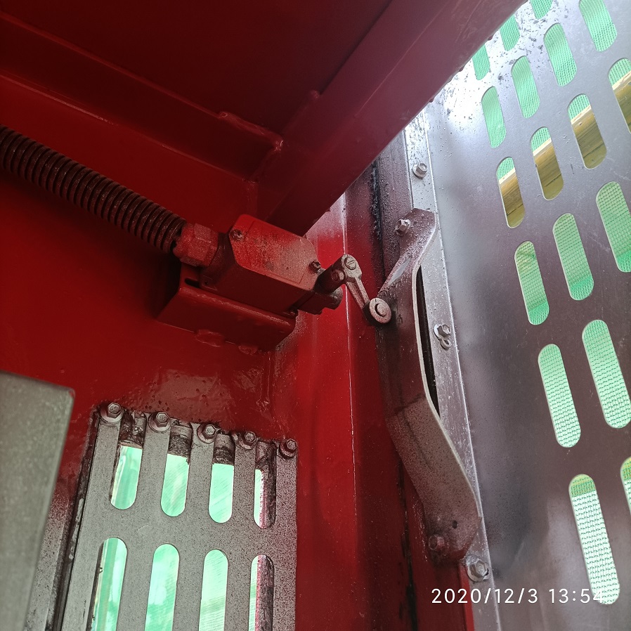右内门.jpg