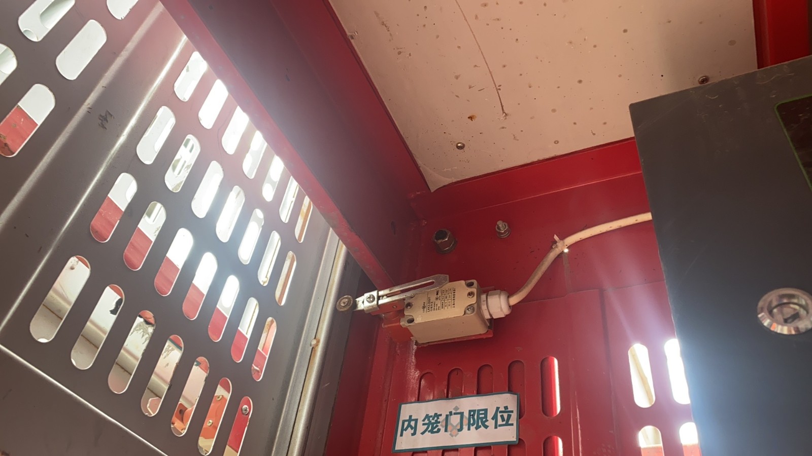 9d5859b977c0fe4bd7e5d11385d7996.jpg 9d5859b977c0fe4bd7e5d11385d7996.jpg