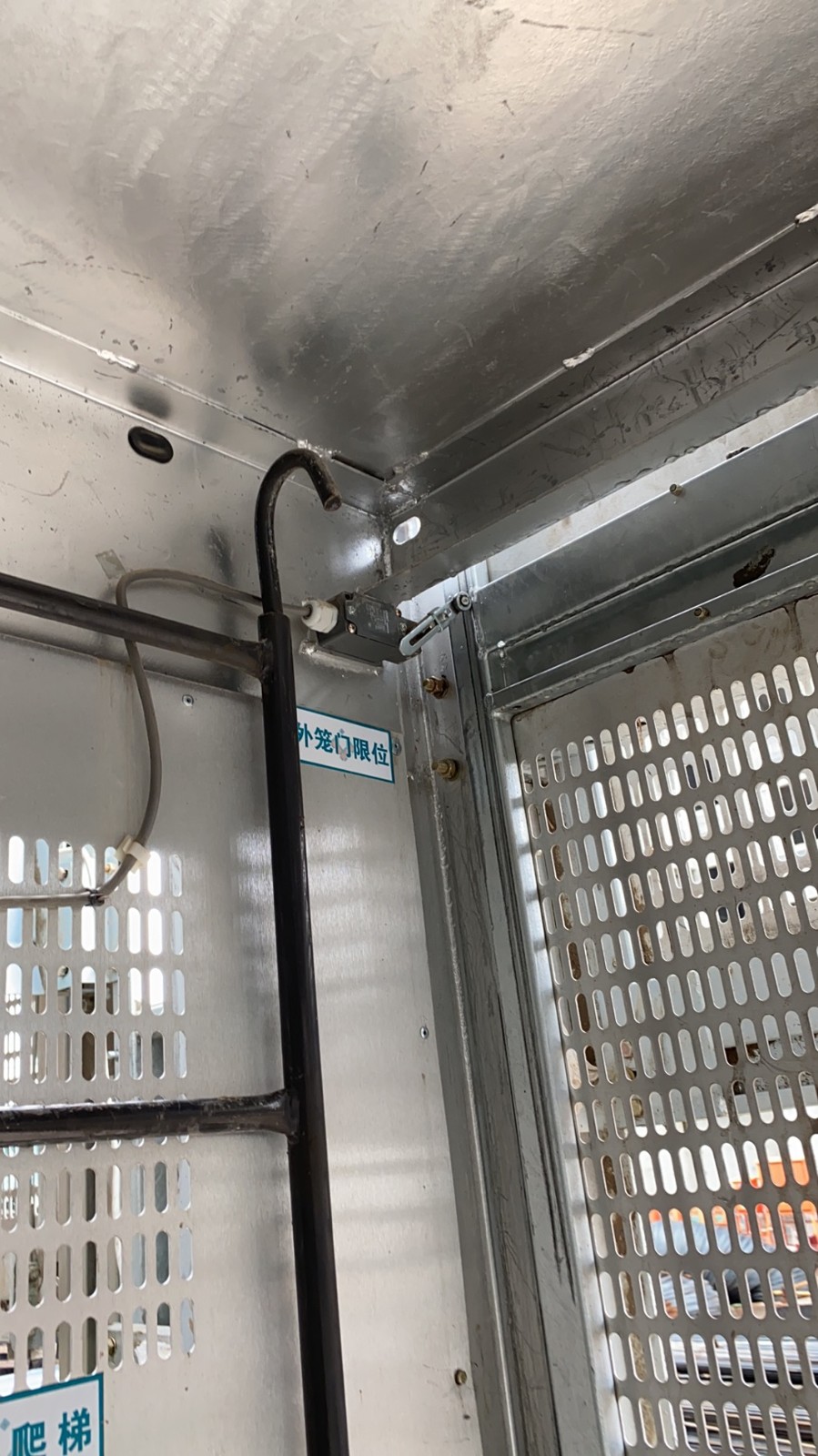 abbe1e98375afde863bff0d0fad1942.jpg abbe1e98375afde863bff0d0fad1942.jpg