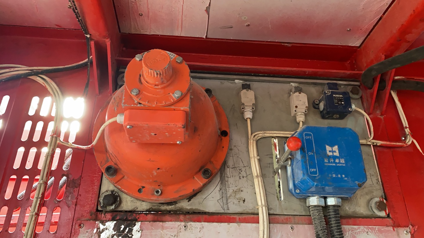 微信图片_20211102075909.jpg 微信图片_20211102075909.jpg