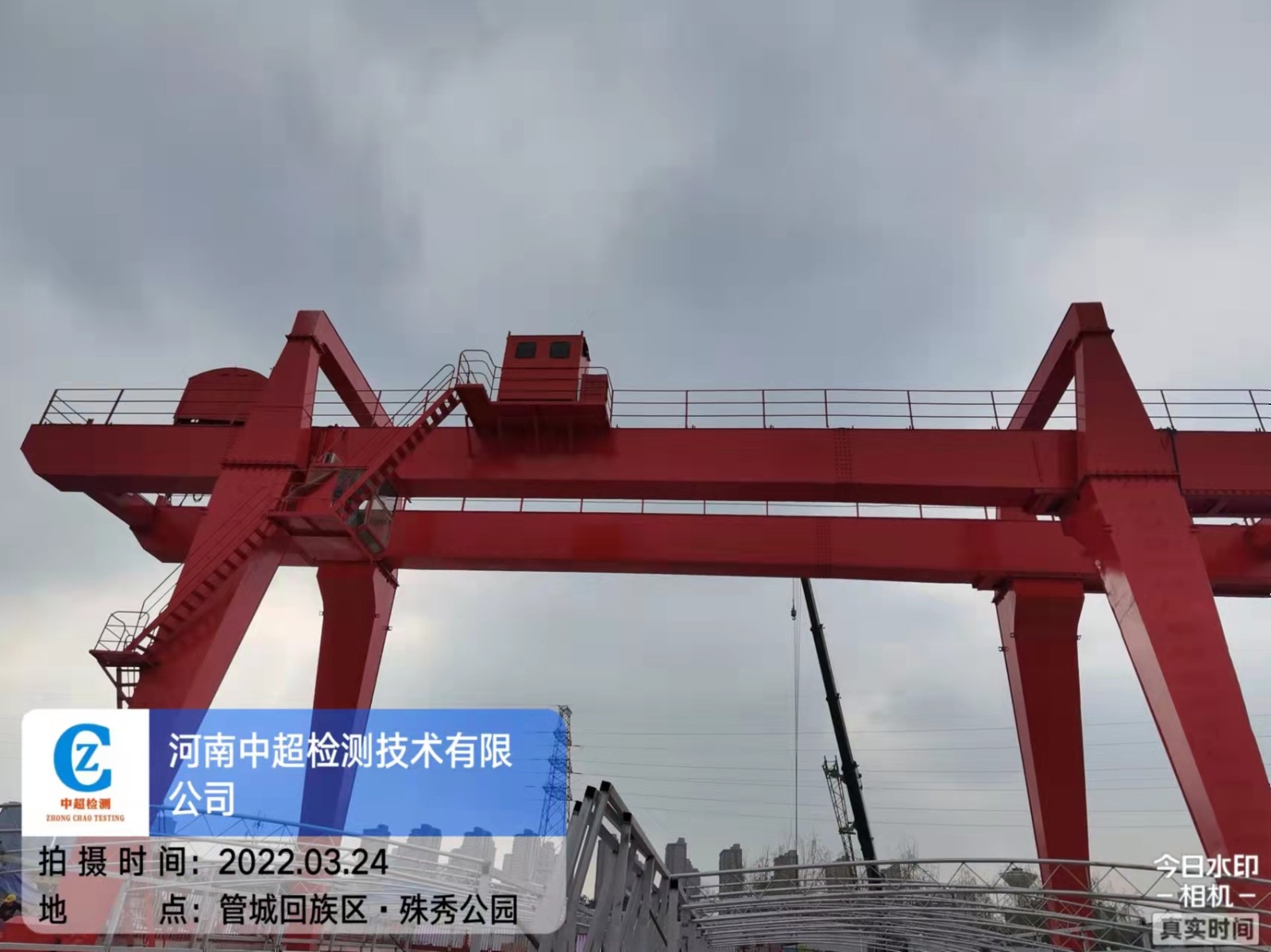 e7b7a2bcb4526833060cfe2085d562e.jpg