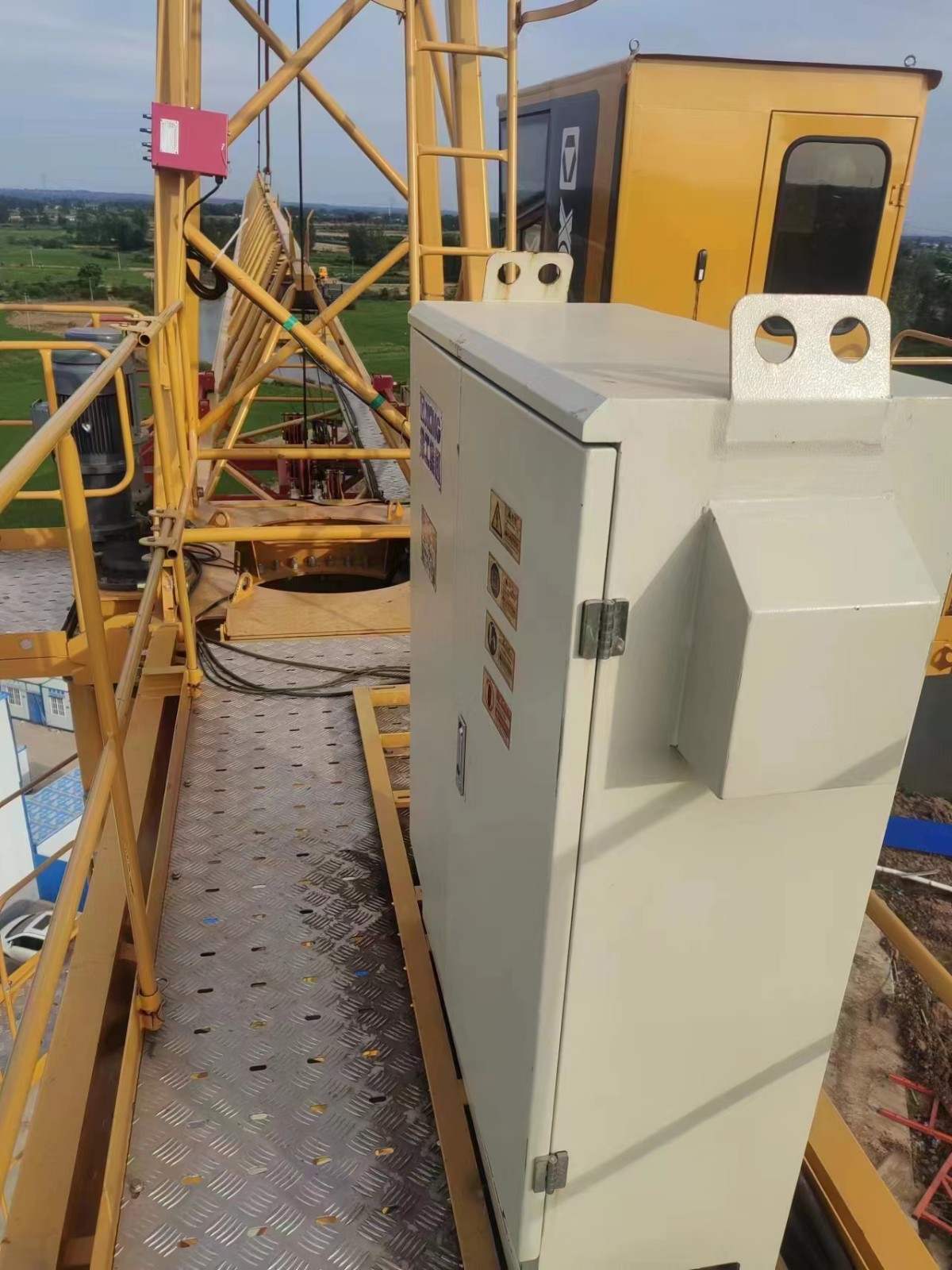 a840ef0ba8491c5b09f7edb1da5f761.jpg a840ef0ba8491c5b09f7edb1da5f761.jpg