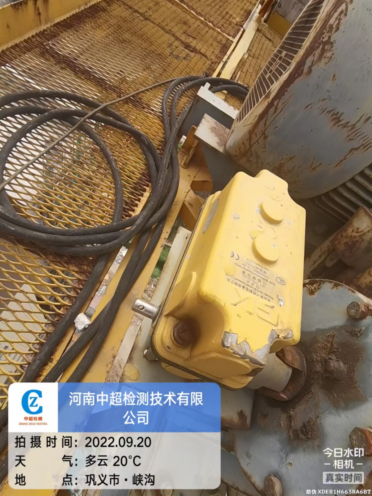 49cc0640a5d1af67f9b972fc05c392f.jpg