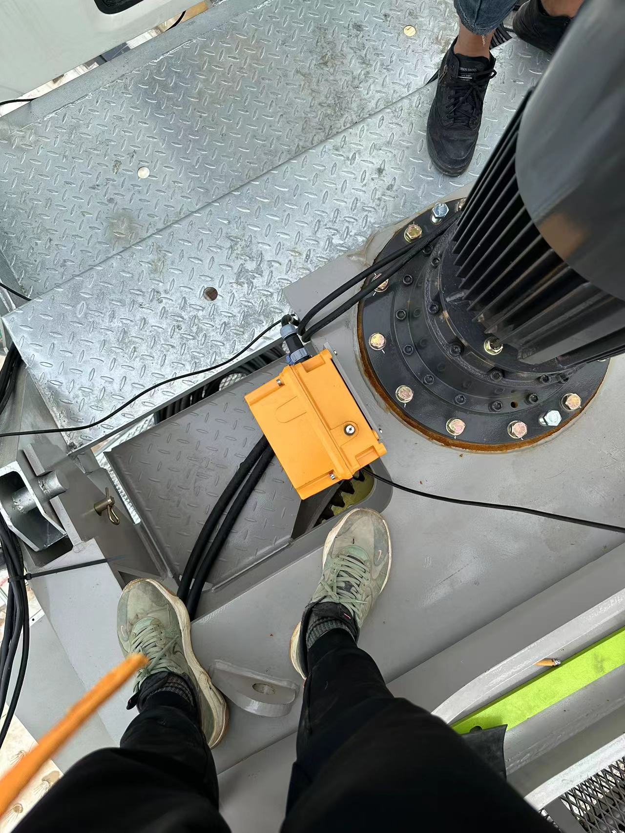 f737b7f84b767adf679796102f9dcec.jpg f737b7f84b767adf679796102f9dcec.jpg